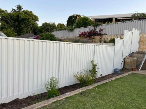 colorbond-fences-installed